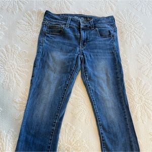 American Eagle Artist Crop Capri Pant size 4 short